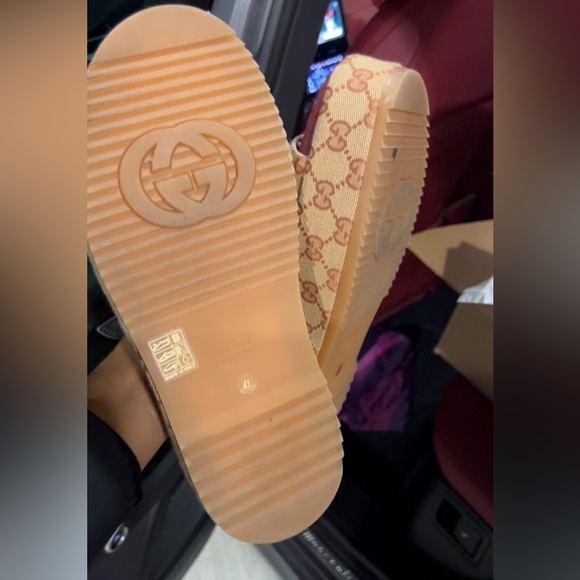 Gucci Beige Brown Monogram Slide Sandals - Picture 2 of 4